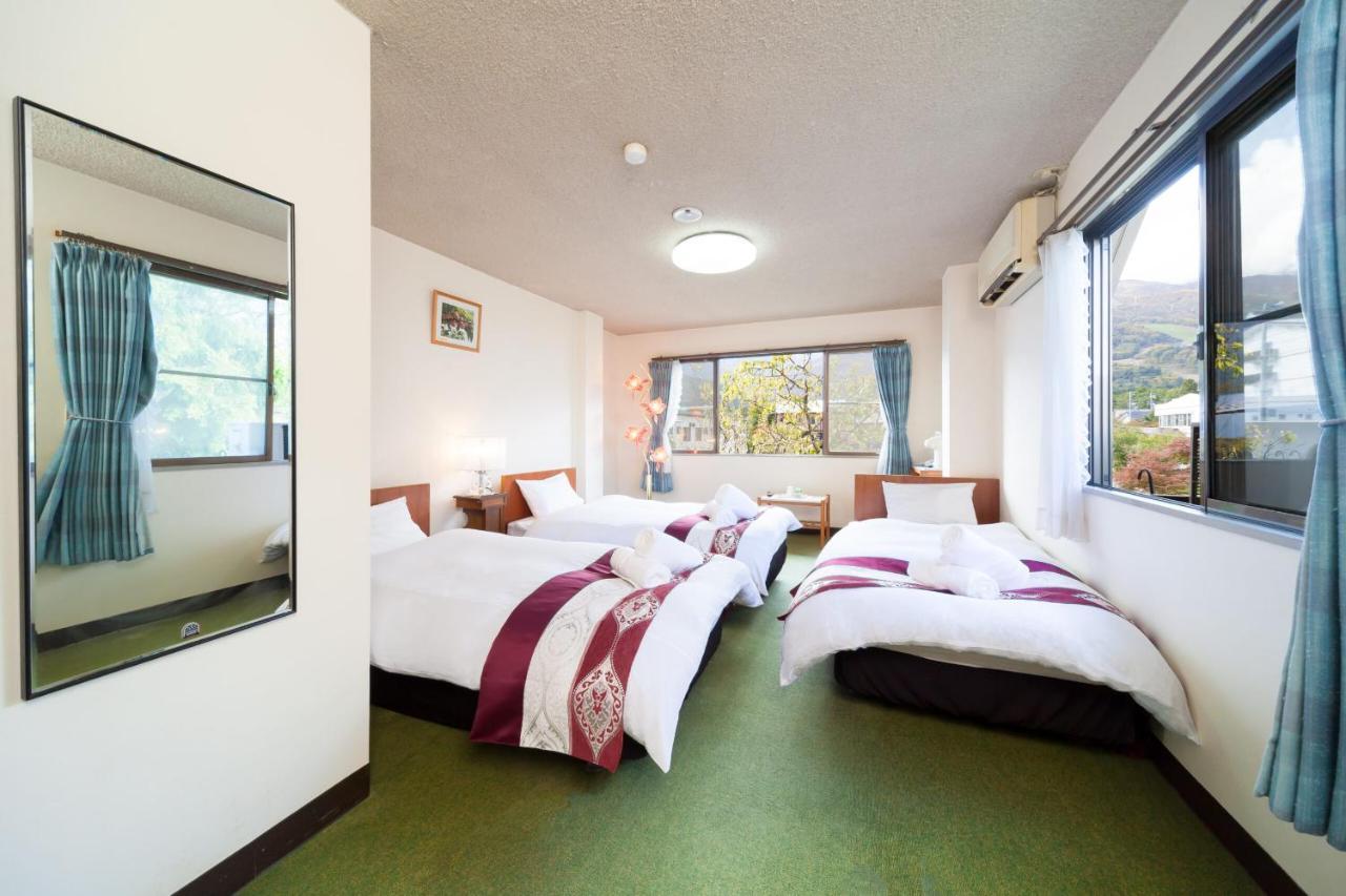 Hotel From P à Hakuba Extérieur photo